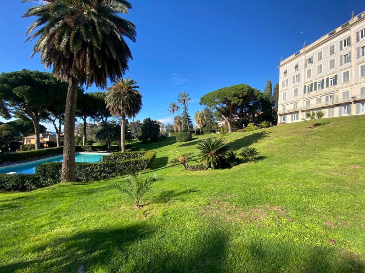 Casaviva-Stylish Trilo With Ac-Shared Pool-Parking Apartment Genoa Bagian luar foto
